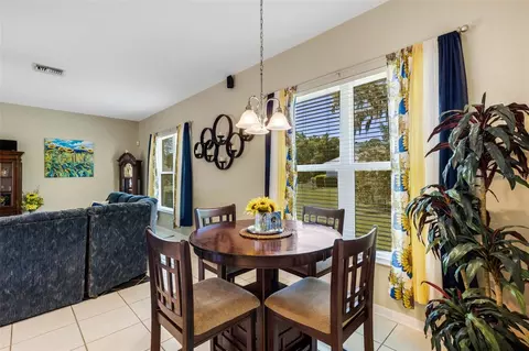 Dining - 14110 18th Pl E, Bradenton, FL 34212 photo 1 of 7