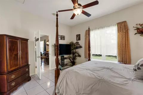 Bedroom - 14110 18th Pl E, Bradenton, FL 34212 photo 4 of 8