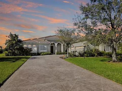8420 Webber Rd, Sarasota, FL 34240