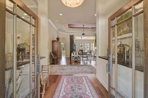 Entry Way - 448 E Macewen Dr, Osprey, FL 34229 photo 2 of 3