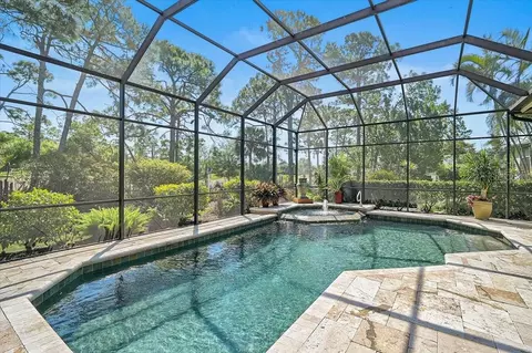 Exterior - 448 E Macewen Dr, Osprey, FL 34229 photo 3 of 10