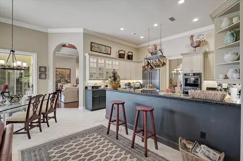 Kitchen - 448 E Macewen Dr, Osprey, FL 34229 photo 2 of 6