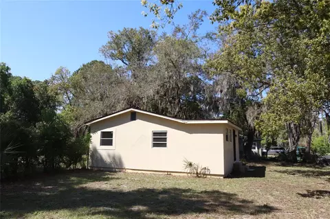 Exterior - 2024 Dixie Ave, Eustis, FL 32726 photo 5 of 5