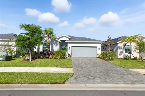 19085 Cabernet Ct, Venice, FL 34293
