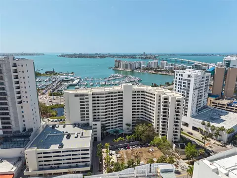 1255 N Gulfstream Ave #1501, Sarasota, FL 34236