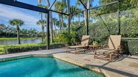 Exterior - 434 Macewen Dr, Osprey, FL 34229 photo 8 of 13