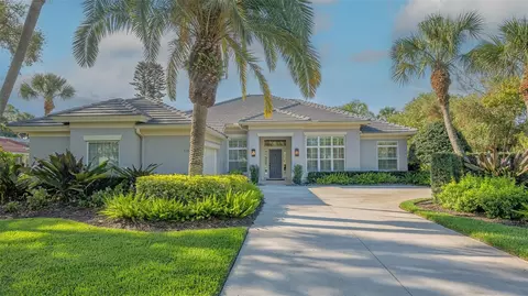 Exterior - 434 Macewen Dr, Osprey, FL 34229 photo 1 of 13