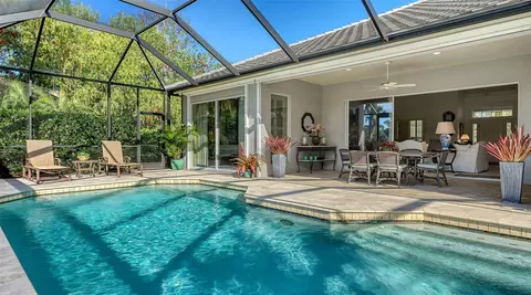 Exterior - 434 Macewen Dr, Osprey, FL 34229 photo 10 of 13