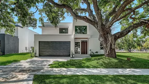 1730 Wisconsin Ln, Sarasota, FL 34239