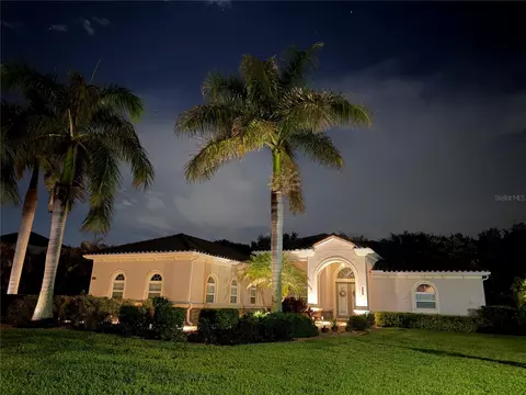 380 165th Ct NE, Bradenton, FL 34212