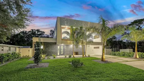 2050 Euclid Ter, Sarasota, FL 34239