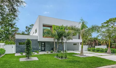 2050 Euclid Ter, Sarasota, FL 34239