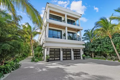 171 Whittier Dr, Sarasota, FL 34236