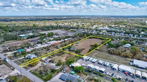 6115 33rd St E, Bradenton, FL 34203