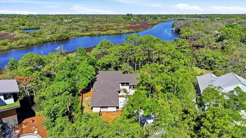 5935 River Forest Cir, Bradenton, FL 34203