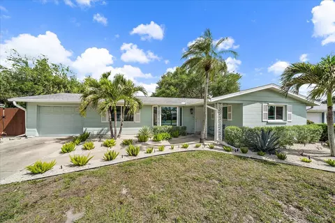 2431 Bispham Rd, Sarasota, FL 34231