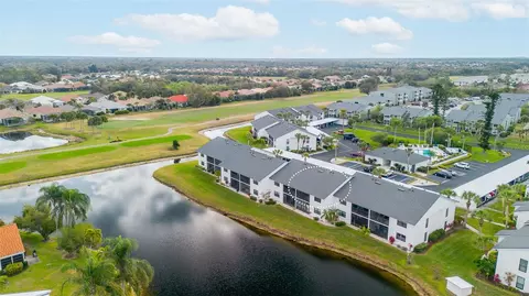 1100 Capri Isles Blvd #325, Venice, FL 34292