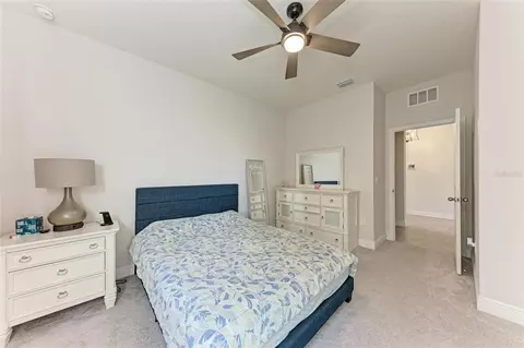 Bedroom - 5336 Grove Mill Loop, Bradenton, FL 34211 photo 9 of 11