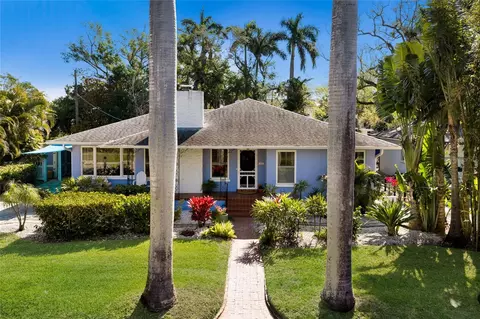 104 24th St NW, Bradenton, FL 34205