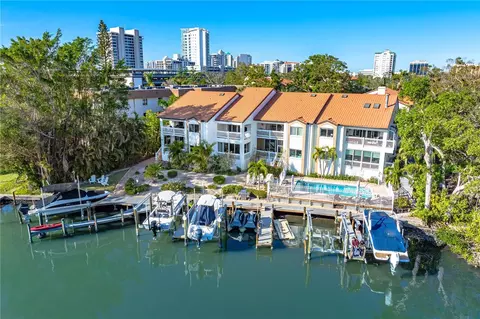 866 Hudson Ave #866, Sarasota, FL 34236