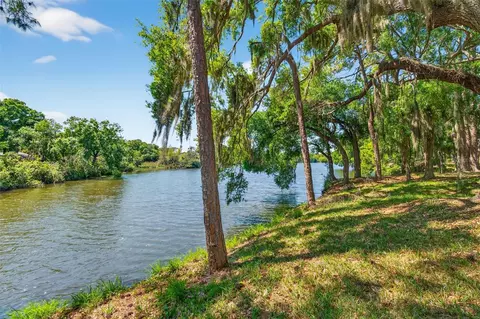 4750 Tivoli Ave, Sarasota, FL 34235