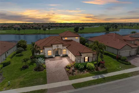 10832 Whisk Fern Dr, Venice, FL 34293