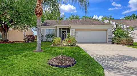 356 Fareham Dr, Venice, FL 34293