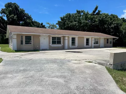 Exterior - 1031 30th Ave E, Bradenton, FL 34208 photo 1 of 6