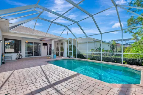 Exterior - 7344 Arrowhead Run, Lakewood Ranch, FL 34202 photo 4 of 4