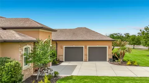 Exterior - 15315 37th Ct E, Parrish, FL 34219 photo 2 of 18