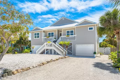 71 N Gulf Blvd, Placida, FL 33946