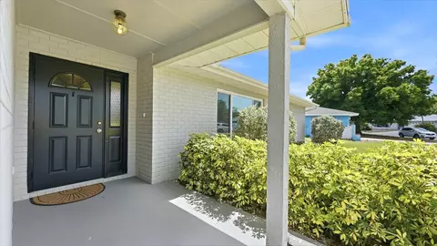 2205 71st St W, Bradenton, FL 34209
