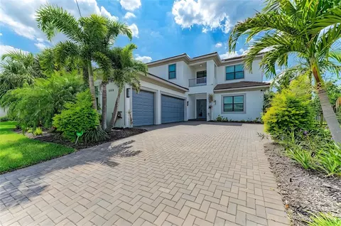 8969 Bernini Pl, Sarasota, FL 34240