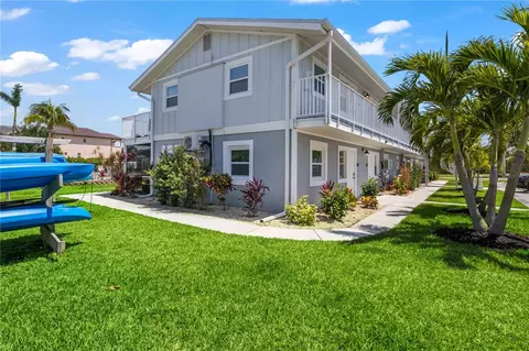 Exterior - 12200 Shoreview Dr, Cape Coral, FL 33993 photo 23 of 30