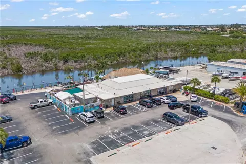 Exterior - 12200 Shoreview Dr, Cape Coral, FL 33993 photo 28 of 30