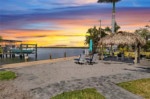 Exterior - 12200 Shoreview Dr, Cape Coral, FL 33993 photo 6 of 30