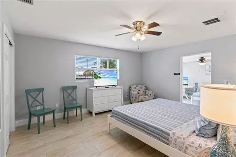 Bedroom - 12200 Shoreview Dr, Cape Coral, FL 33993 photo 2 of 7