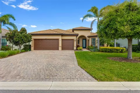 16915 Loudon Pl, Bradenton, FL 34202