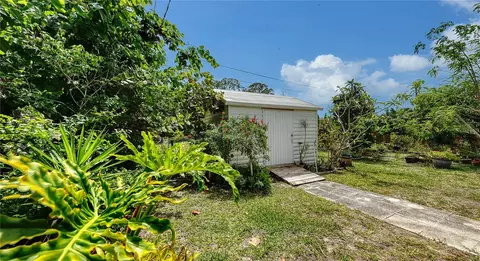 Exterior - 256 Eider Rd, Venice, FL 34293 photo 12 of 21