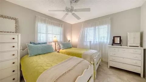 Bedroom - 256 Eider Rd, Venice, FL 34293 photo 4 of 5