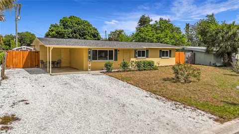 5803 21st St W, Bradenton, FL 34207