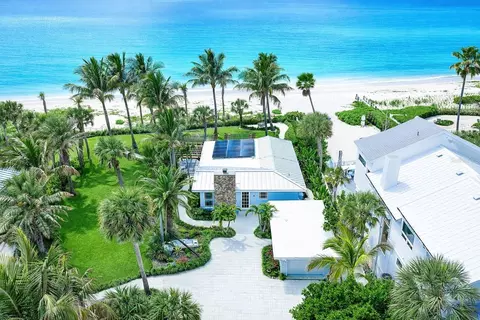 621 Casey Key Rd, Nokomis, FL 34275