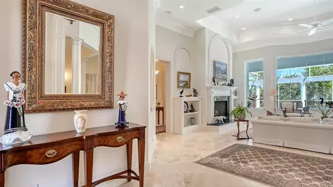 Entry Way - 449 Webbs Cv, Osprey, FL 34229 photo 2 of 5