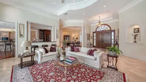 Living - 449 Webbs Cv, Osprey, FL 34229 photo 3 of 8
