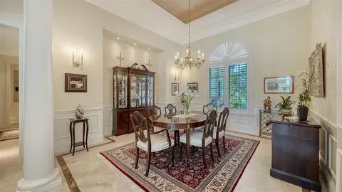 Dining - 449 Webbs Cv, Osprey, FL 34229 photo 1 of 13