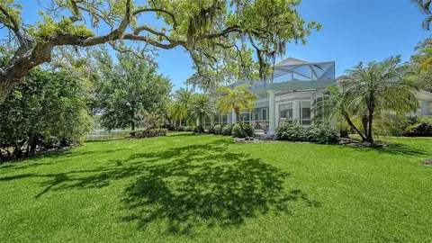 Exterior - 449 Webbs Cv, Osprey, FL 34229 photo 10 of 16