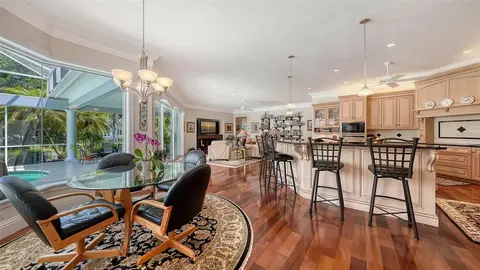 Kitchen - 449 Webbs Cv, Osprey, FL 34229 photo 4 of 9
