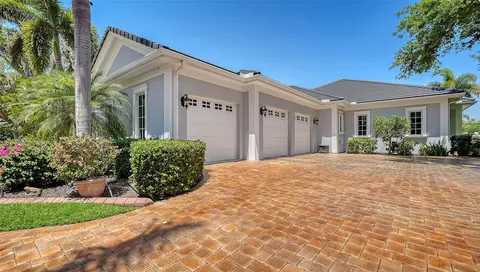 Exterior - 449 Webbs Cv, Osprey, FL 34229 photo 11 of 16