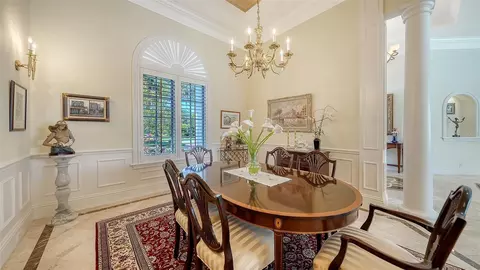 Dining - 449 Webbs Cv, Osprey, FL 34229 photo 2 of 13