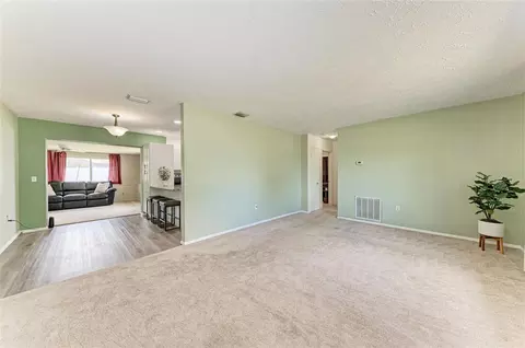 Living - 2811 33rd Ave W, Bradenton, FL 34205 photo 1 of 8